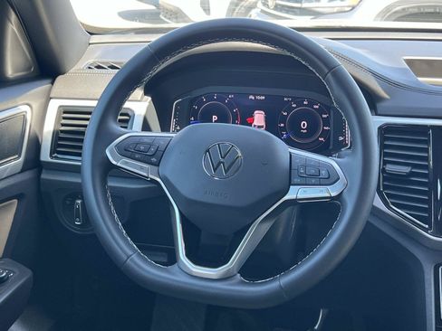 Used 2023 Volkswagen Atlas Cross Sport SE w/ Black Wheel Package FWD image 8