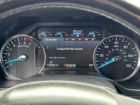 Used 2018 Ford Expedition Max Limited image 17