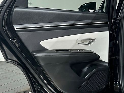 Used 2023 Hyundai Tucson Limited image 44