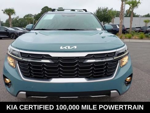 Certified 2024 Kia Seltos EX FWD image 2