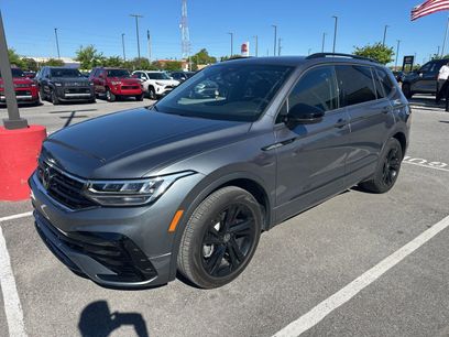 Used 2024 Volkswagen Tiguan SE R-Line