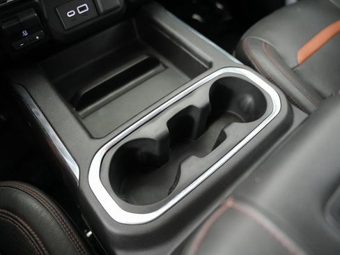 Used 2019 GMC Sierra 1500 AT4 image 29