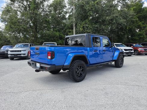 Used 2021 Jeep Gladiator Sport AWD/4WD image 3