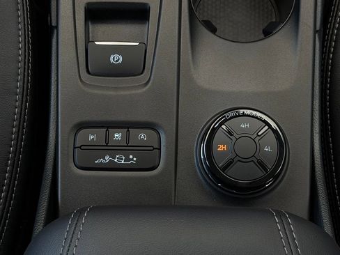 New 2026 Ford Ranger Lariat w/ FX4 Off-Road Package AWD/4WD image 18
