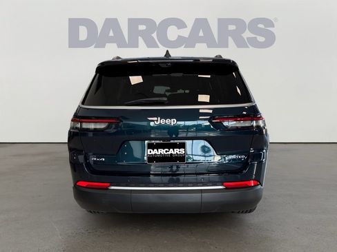 New 2026 Jeep Grand Cherokee L Limited w/ Luxury Tech Group II AWD/4WD image 6