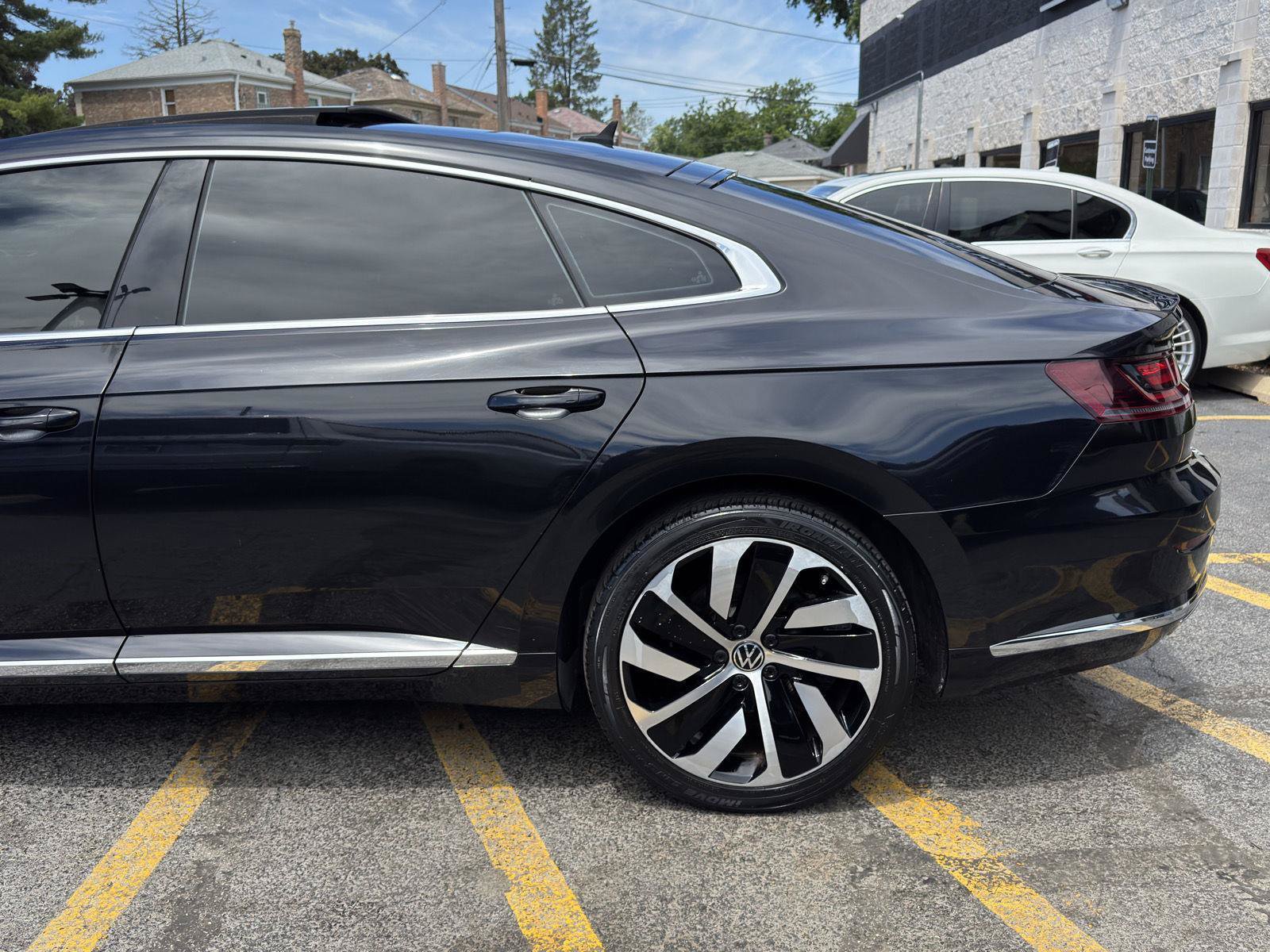 Used 2021 Volkswagen Arteon SEL w/ Luggage Net & Mats Package FWD image 7