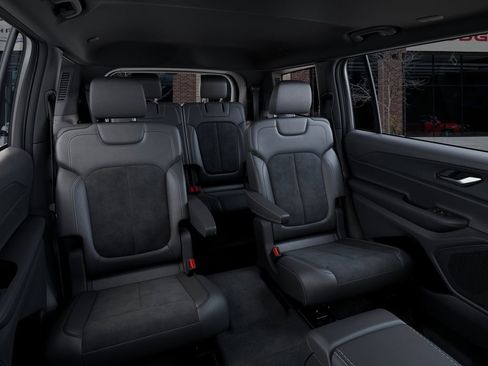 New 2025 Jeep Grand Cherokee L Altitude image 15