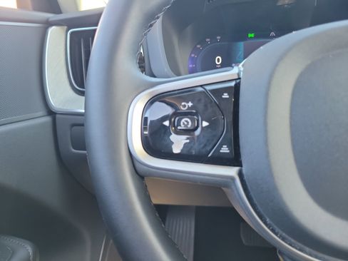 Certified 2025 Volvo XC60 B5 Plus w/ Climate Package image 20