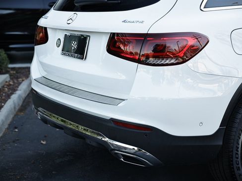 Used 2022 Mercedes-Benz GLC 300 4MATIC image 9