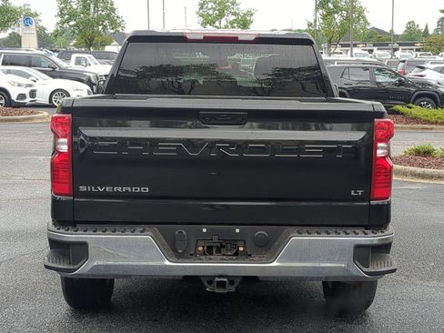 Used 2023 Chevrolet Silverado 1500 LT AWD/4WD image 9