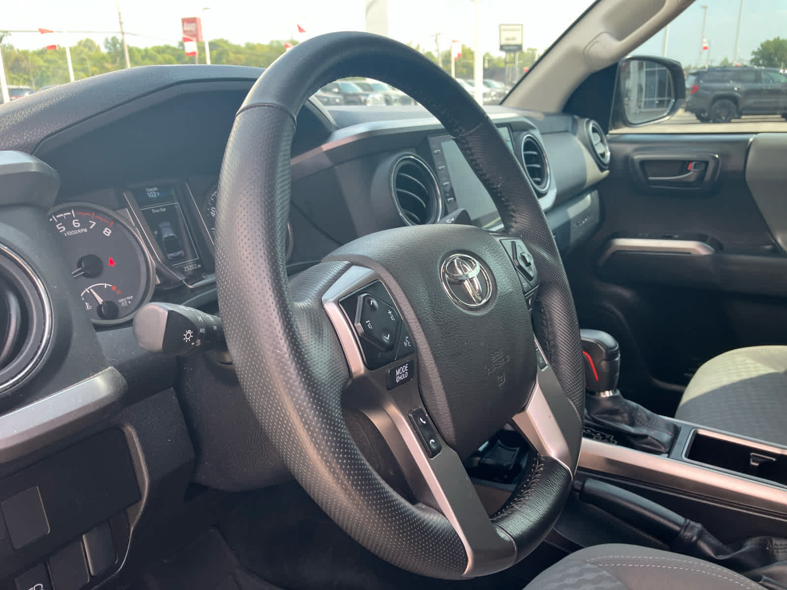 Used 2023 Toyota Tacoma SR5 RWD image 6