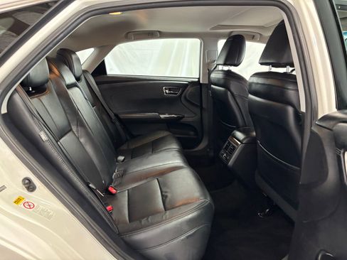 Used 2014 Toyota Avalon Limited w/ Technology Package image 14