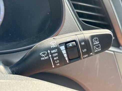 Used 2017 Hyundai Santa Fe Sport AWD/4WD image 16