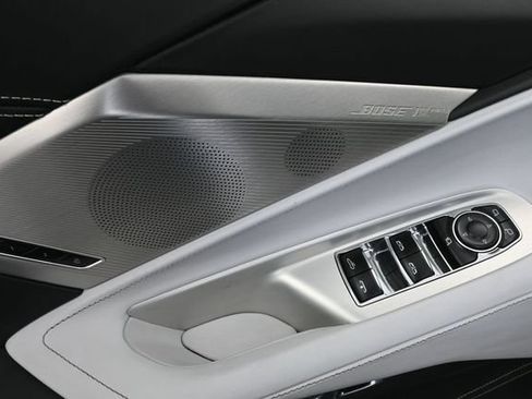 Used 2021 Chevrolet Corvette Stingray Premium Conv w/ Z51 Performance Package RWD image 27