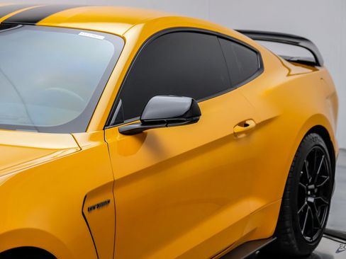 Used 2019 Ford Mustang Shelby GT350 w/ Technology Package RWD image 25