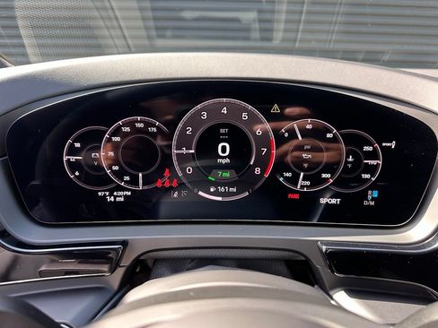 Used 2026 Porsche Cayenne E-Hybrid AWD/4WD image 25