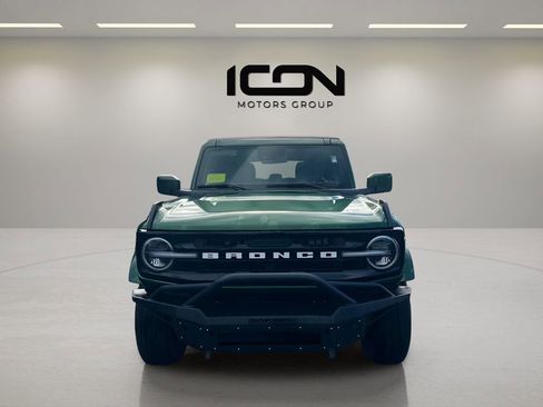Used 2023 Ford Bronco Outer Banks image 2