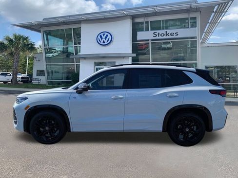 New 2026 Volkswagen Tiguan SE R-Line image 7