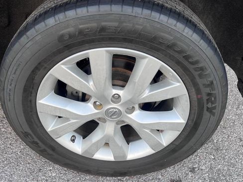 Used 2014 Nissan Murano S image 34