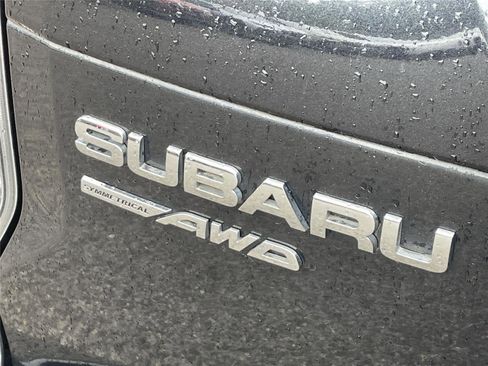 Used 2018 Subaru Forester 2.5i Touring AWD/4WD image 8