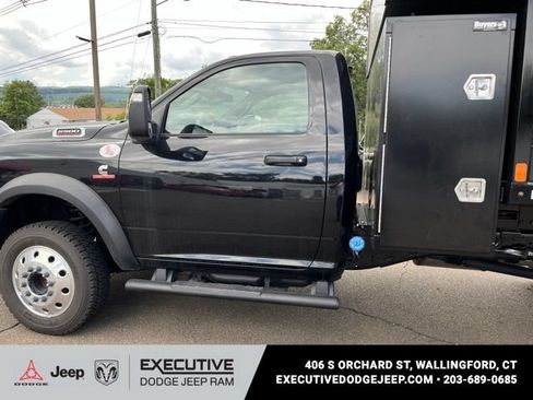 New 2026 RAM 5500 Tradesman AWD/4WD image 3