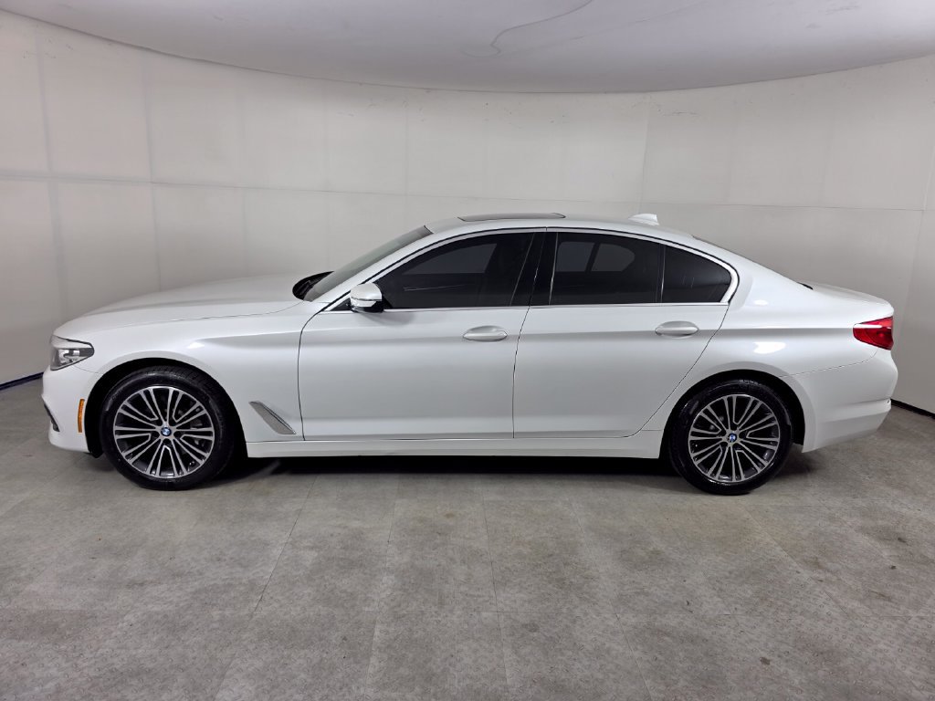 Used 2020 BMW 530i xDrive w/ Premium Package AWD/4WD image 7