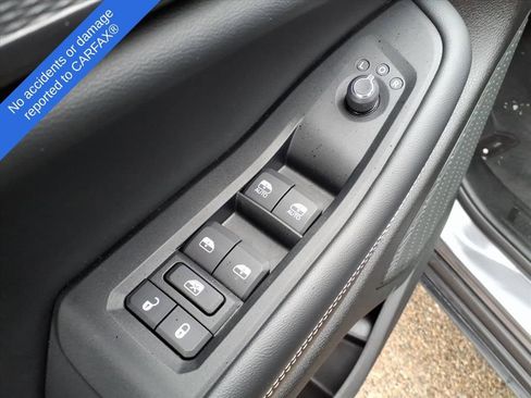 Used 2023 Jeep Grand Cherokee Altitude image 16