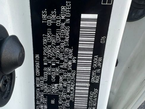 Used 2013 Toyota 4Runner SR5 image 71