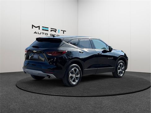 Used 2023 Chevrolet Blazer LT w/ Driver Confidence Package image 9