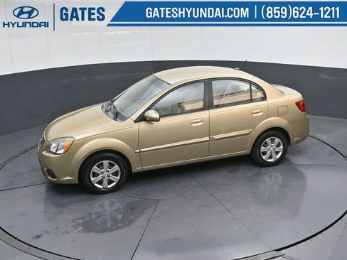 Used 2011 Kia Rio LX image 40