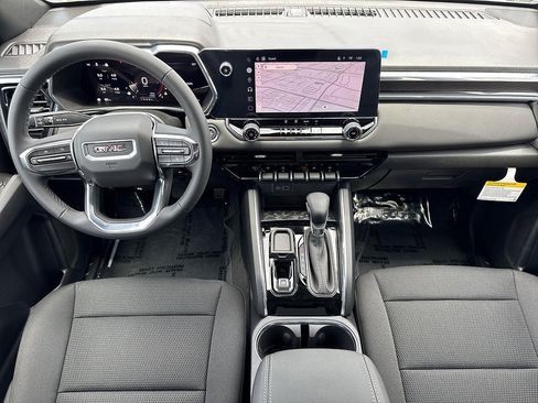 New 2026 GMC Canyon Elevation RWD image 7