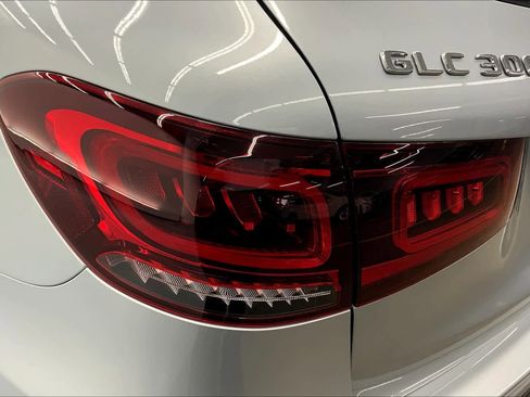 Used 2022 Mercedes-Benz GLC 300 image 27