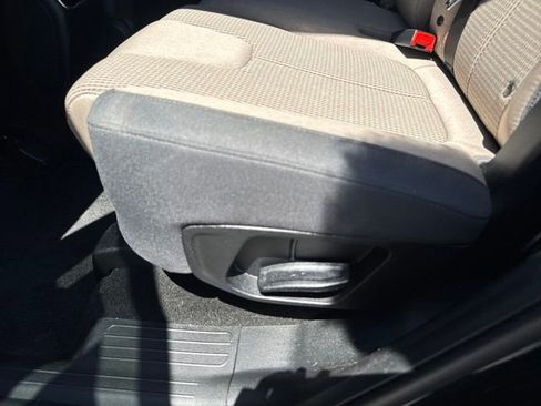 Certified 2023 Hyundai Santa Fe SEL FWD image 25