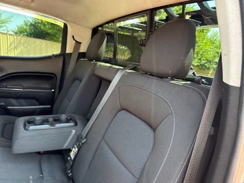 Used 2016 Chevrolet Colorado LT w/ LT Convenience Package AWD/4WD image 22