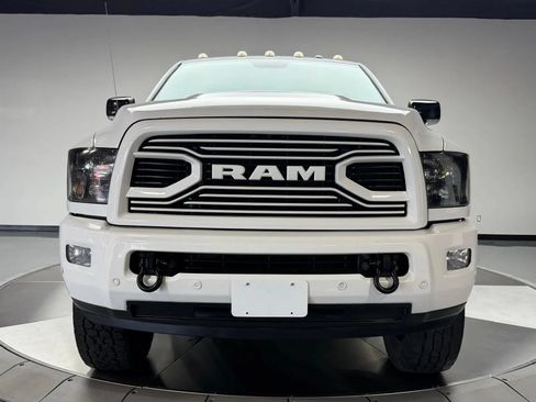 Used 2018 RAM 2500 Big Horn w/ Sport Appearance Group AWD/4WD image 3