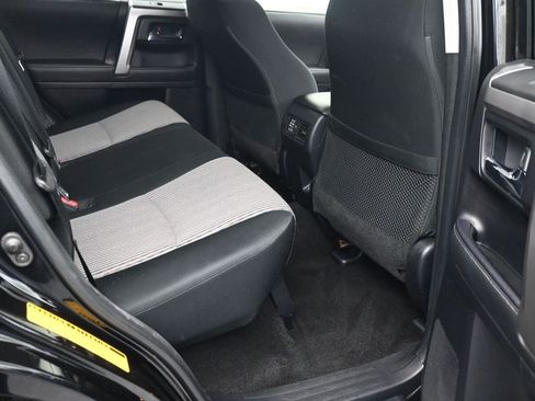 Used 2024 Toyota 4Runner SR5 image 12