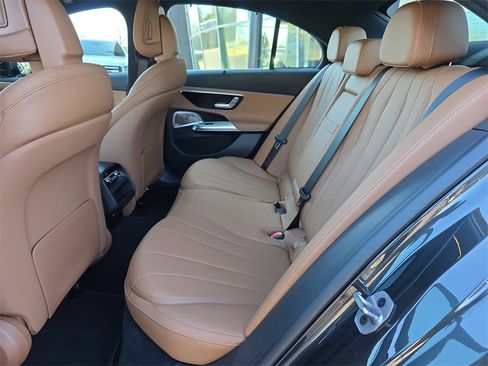 Certified 2025 Mercedes-Benz E 450 4MATIC Sedan image 14