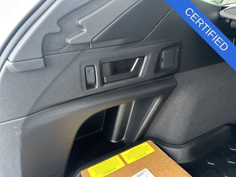 Certified 2025 Subaru Outback Premium AWD/4WD image 28