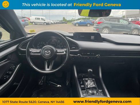Used 2022 MAZDA MAZDA3 s FWD image 14