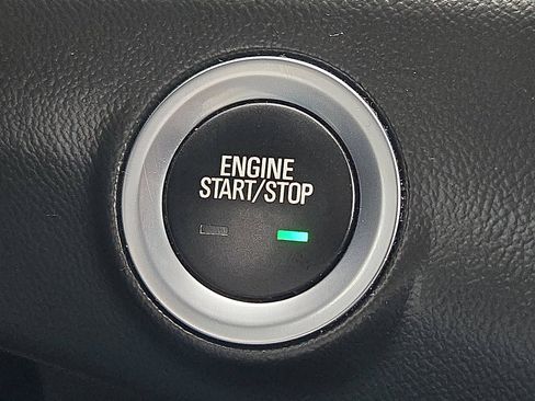 Used 2022 GMC Terrain SLE w/ Driver Convenience Package image 24