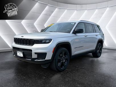 Used 2023 Jeep Grand Cherokee L Laredo
