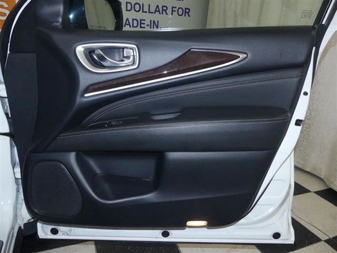 Used 2019 INFINITI QX60 Luxe w/ Sensory Package image 27