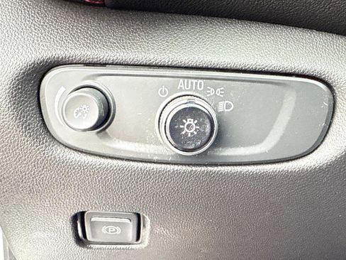 Used 2023 Chevrolet Blazer RS w/ Driver Confidence II Package image 31