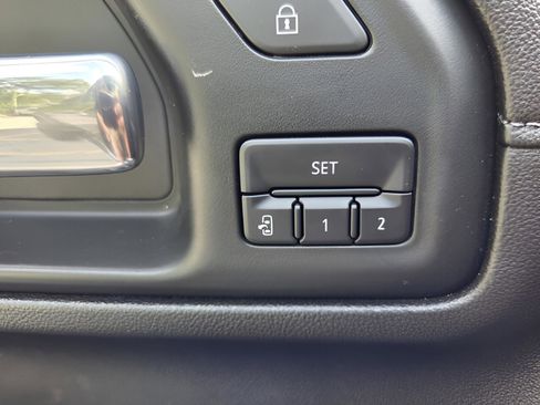 Used 2023 Chevrolet Silverado 2500 High Country w/ Z71 Off-Road Package AWD/4WD image 29
