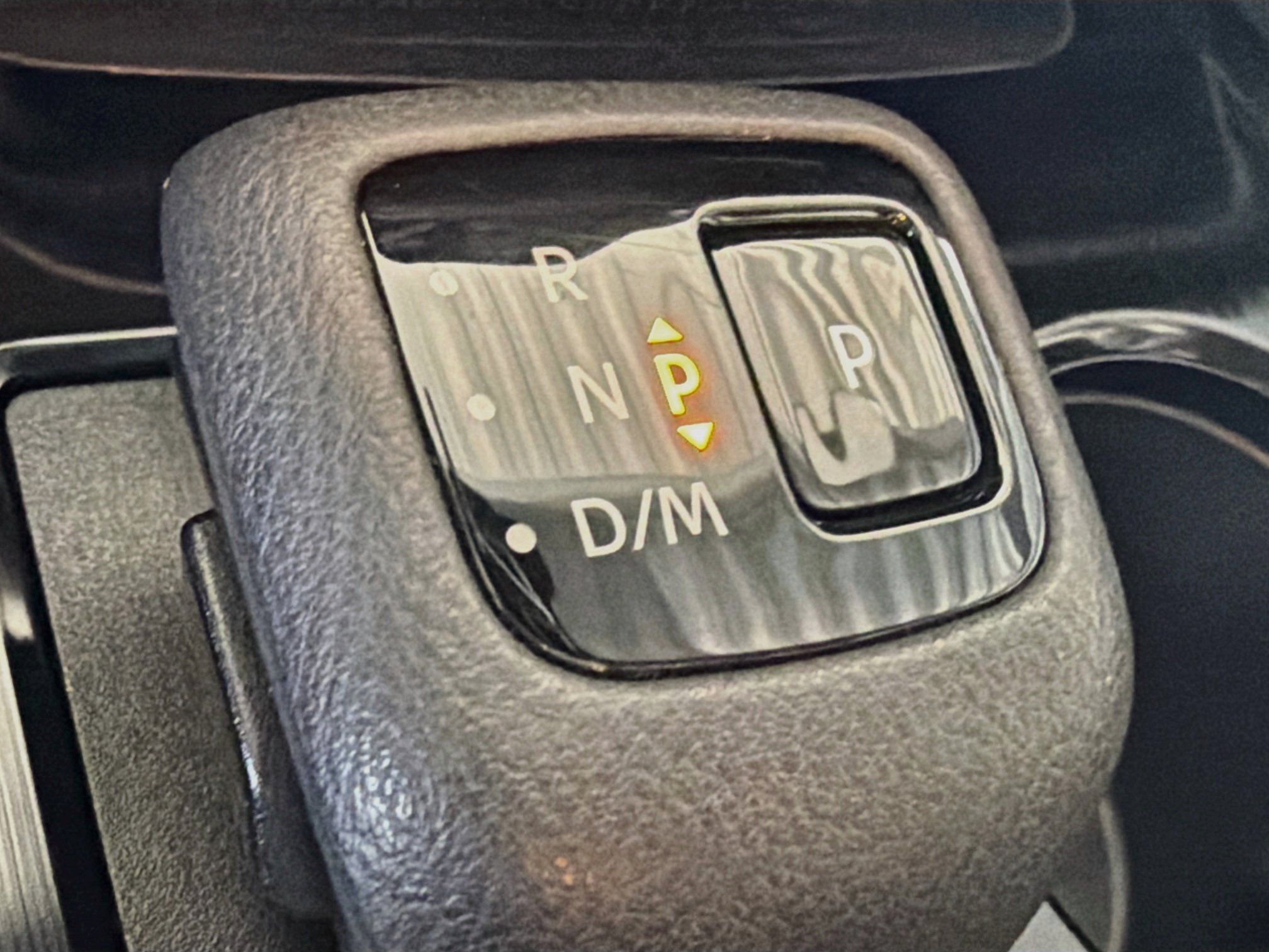 Used 2025 Nissan Rogue SV AWD/4WD image 23