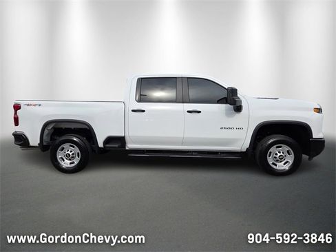 Used 2025 Chevrolet Silverado 2500 W/T image 7