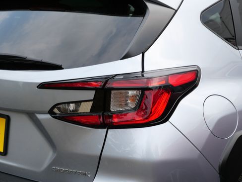 Used 2024 Subaru Crosstrek 2.5i Limited w/ Popular Package #4A AWD/4WD image 8