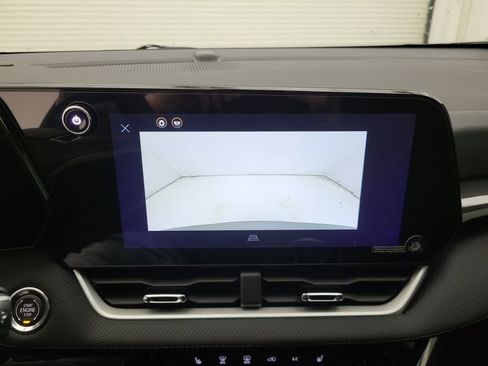 New 2026 Chevrolet Equinox LT w/ LPO, Floor Liner Package image 9