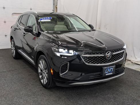 Used 2023 Buick Envision Avenir image 53