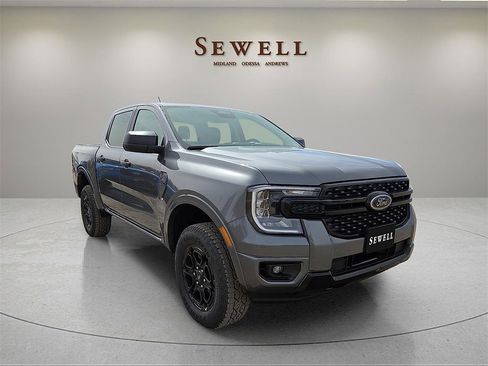 New 2026 Ford Ranger XLT w/ Black Appearance Package image 6